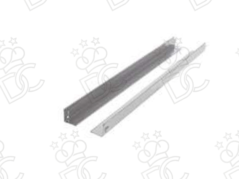 Pair of L-shaped stainless steel guides for pastry 663 mm